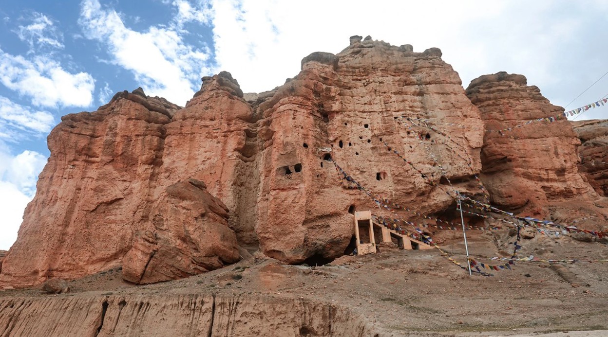 Upper Mustang 4WD Jeep Adventure Tour- 11 Days Upper Mustang 4WD Jeep Adventure Tour- 11 Days