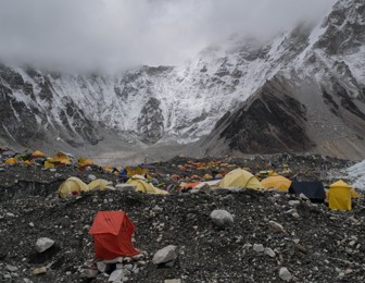 Island Peak w. Gokyo – Cho-La Pass & EBC