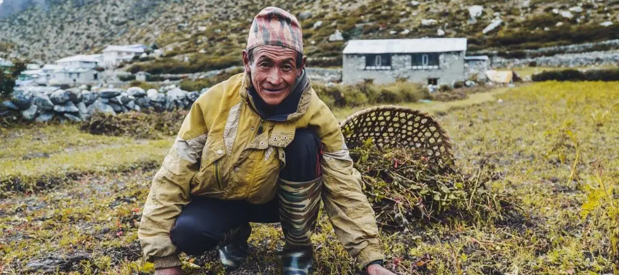 Sherpas of Mount Everest: Guardians, Guides & High-Altitude Experts of The Himalayas