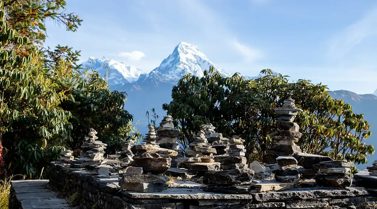 Annapurna Circuit & Tilicho Lake Trek-18 Days Annapurna Circuit & Tilicho Lake Trek-18 Days