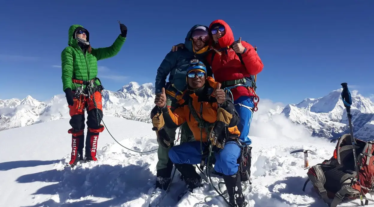 Mera Peak Climbing- 15 Days Mera Peak Climbing- 15 Days