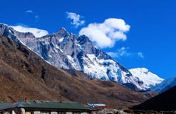 Everest Base Camp, Cho-La Pass, and Gokyo Trek