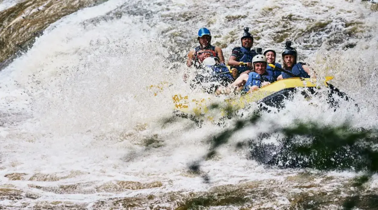 From Oceans to Mountains-9 Days (Nepal Guided Tour)