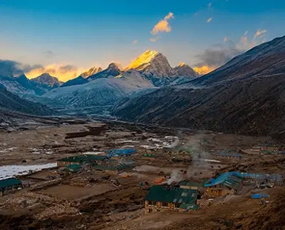 Discover Pheriche Nepal: Altitude, Weather, Accommodation, Culture & Trekking Guide