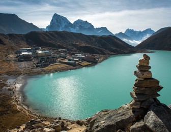 Gokyo Valley Trek 13 Days