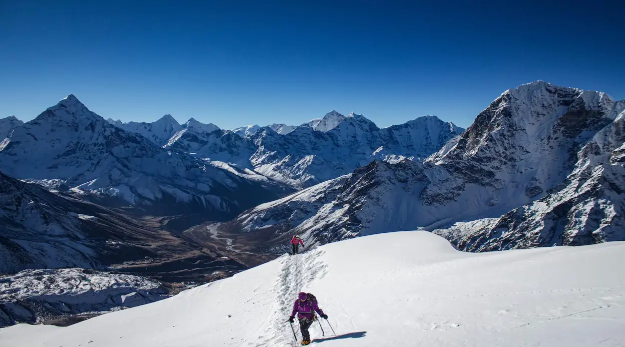 Lobuche Peak Climbing with EBC TREK-18 Days Lobuche Peak Climbing with EBC TREK-18 Days