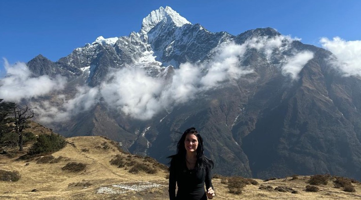 Everest Helicopter Tour with Breakfast at Hotel Everest View