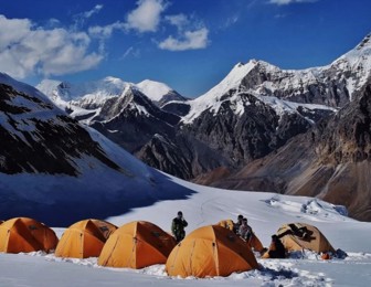 Pisang Peak w. Thorang La-Pass