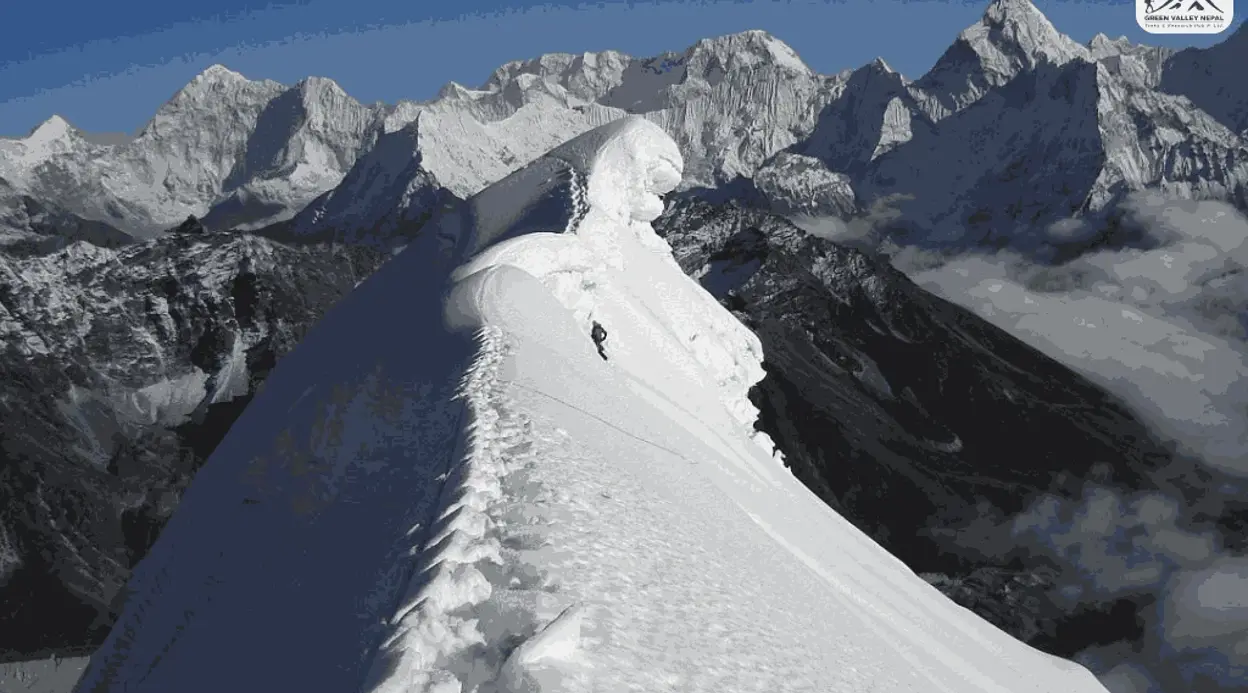 Lobuche Peak Climbing with EBC TREK-18 Days Lobuche Peak Climbing with EBC TREK-18 Days