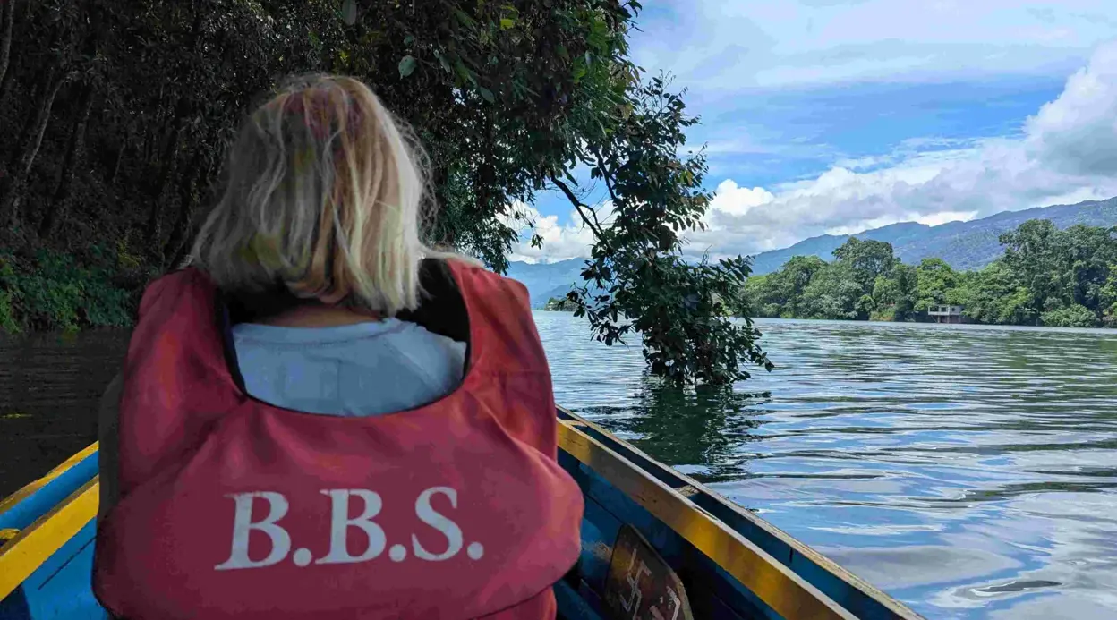 Golden Triangle Luxury Tour 9 days in Nepal: Kathmandu, Chitwan & Pokhara Golden Triangle Luxury Tour 9 days in Nepal: Kathmandu, Chitwan & Pokhara