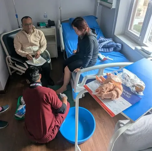 Guest Receiving Follow-up Treatment at Era International Hospital 