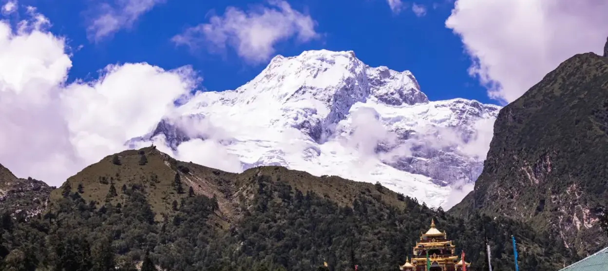 16 Major Monasteries in the Manaslu Region – Spiritual & Cultural Guide for Trekkers