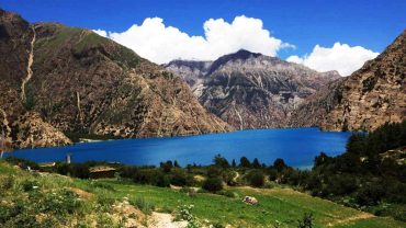 shey phoksundo lake